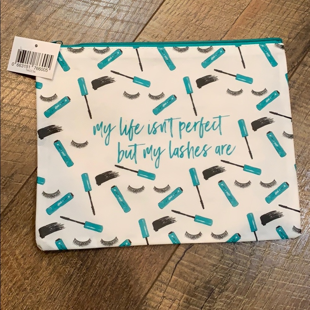 Thrive Cosmetics Bag